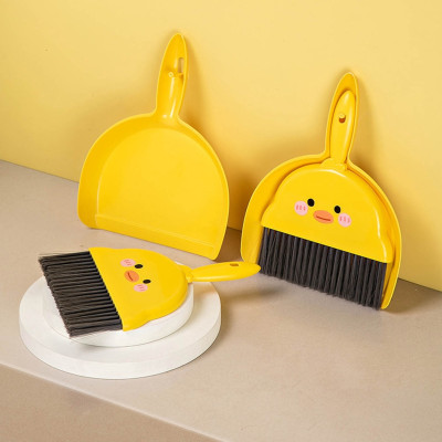 Chổi quét bụi bàn thờ đa năng - kèm ky hốt rác mini , có móc treo tiện lợi