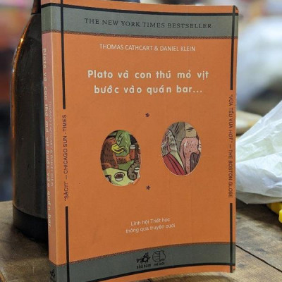 Sách - Plato Và Con Thú Mỏ Vịt Bước Vào Quán Bar (Nhã Nam HCM)