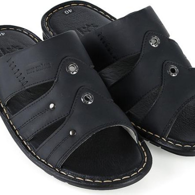 Dép nam Huy Hoàng màu 3 quai màu đen HT7778