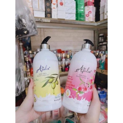 Phụ kiện đồ dùng nhà tắm -Chai sữa tắm 1000ml hương nước hoa cao cấp kèm chai xả vải khô 100ml , làm sạch cơ thể  giúp nuôi dưỡng và bảo vệ làn da sáng mịn , mềm mại