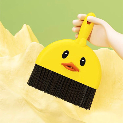 Chổi quét bụi bàn thờ đa năng - kèm ky hốt rác mini , có móc treo tiện lợi