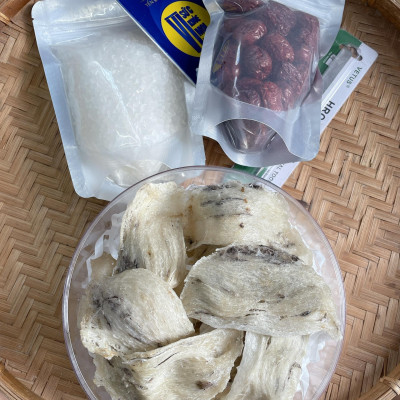 Yến thô tổ bánh mì già nở, kèm nhíp, táo đỏ, đường phèn - Yến sào Đỗ Thị Toán