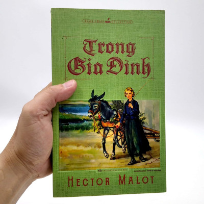 Trong Gia Đình (Tái Bản 2022)