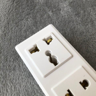 Ổ cắm Điện Quang ĐQ 002A-02 (3 lỗ)