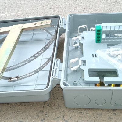 Hộp phối quang 16/24FO Outdoor nhựa, đầy đủ phụ kiện. Hàng nhập khẩu