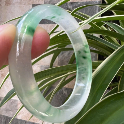 Vòng Tay Nữ Bản Hẹ Đá Mã Não DuLong Trắng Trong Xanh Rong Biển Nhẹ Bóng Đẹp Ni 54mm Cao 12mm Dầy 7mm Món quà tặng Nữ 50kg - 55kg đeo tay xinh rẻ đẹp ý nghĩa ạ