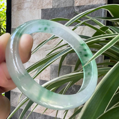 Vòng Tay Nữ Bản Hẹ Đá Mã Não DuLong Trắng Trong Xanh Rong Biển Nhẹ Bóng Đẹp Ni 54mm Cao 12mm Dầy 7mm Món quà tặng Nữ 50kg - 55kg đeo tay xinh rẻ đẹp ý nghĩa ạ