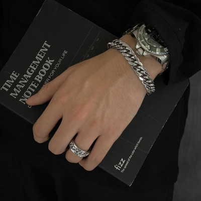 Vòng tay Lắc tay nam nữ titan cao cấp thép không gỉ lặc kép vuông phong cách trangsucpt PTLTNA104