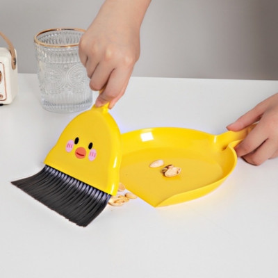 Chổi quét bụi bàn thờ đa năng - kèm ky hốt rác mini , có móc treo tiện lợi