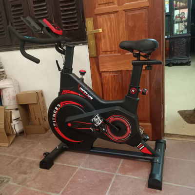 Xe đạp tập thể dục PRO-S500 tập thể hình tại nhà