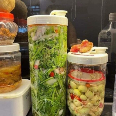 HỘP MUỐI CHUA DƯA CÀ, NGÂM HOA QUẢ HÀN QUỐC LOẠI CAO 2.1 LÍT - HÀNG NHẬP KHẨU