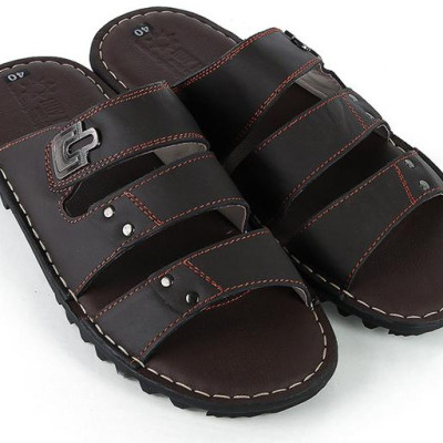 Dép nam Huy Hoàng màu 3 quai màu nâu HT7779