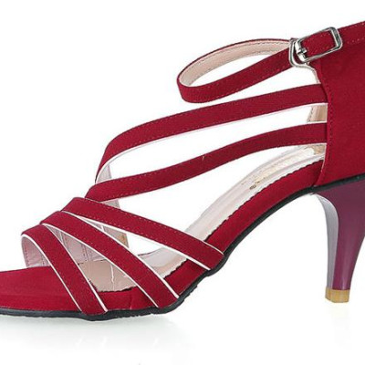 Giày nữ Huy Hoàng màu đỏ HT7062