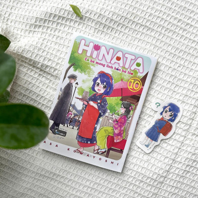 Hinata Cô Bé Mang Linh Hồn Bà Lão - Tập 10 - Tặng Kèm Bookmark Bế Hình Nhân Vật 1 Mặt