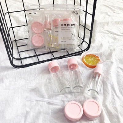 Set bộ dụng cụ  chiết mỹ phẩm 5 -7 món với nhiều kích thước khác nhau   ,có  túi zip tiện dụng nhỏ gọn dễ dàng mang theo du lịch dã ngoại