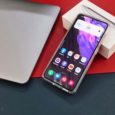 Ốp lưng chống sốc trong suốt cho Samsung Galaxy S22 Ultra hiệu Likgus Thom Brow (chất liệu cao cấp, thiết kế thời trang họa tiết 3 sọc màu) - hàng nhập khẩu