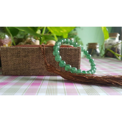 Vòng đeo tay đá phong thủy thạch anh xanh