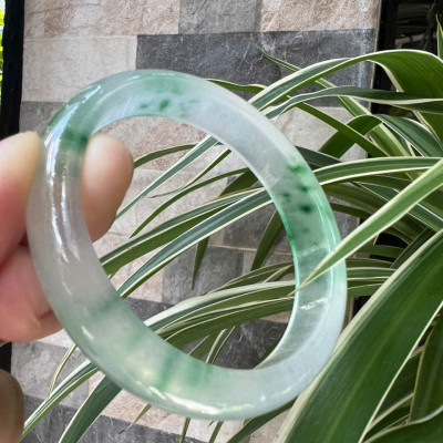 Vòng Tay Nữ Bản Hẹ Đá Mã Não DuLong Trắng Trong Xanh Rong Biển Nhẹ Bóng Đẹp Ni 54mm Cao 12mm Dầy 7mm Món quà tặng Nữ 50kg - 55kg đeo tay xinh rẻ đẹp ý nghĩa ạ