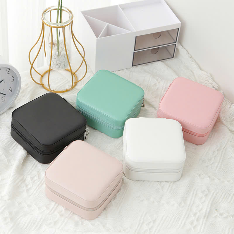 Hộp đựng trang sức bằng da PU 10x10cm sang trọng, lịch lãm, chống thấm nước, giúp bảo vệ trang sức - Henrysa