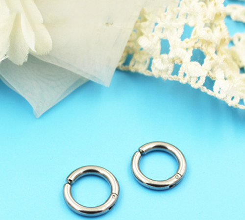 Bộ bông tai kẹp BT325 - Màu bạc