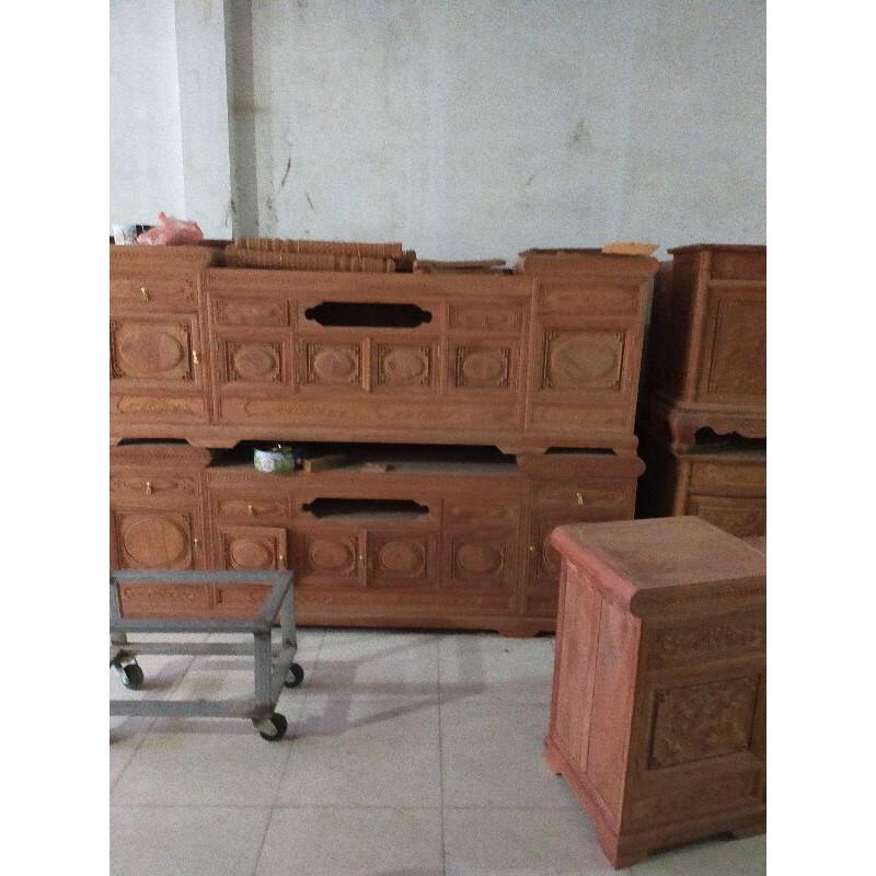Kệ TV gỗ gụ đã bao gồm phí ship