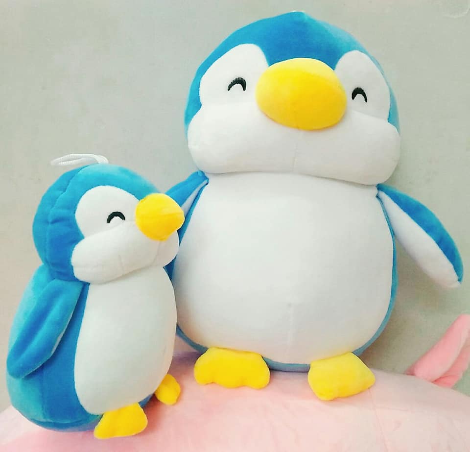 Gấu bông chim cánh cụt dễ thương 30cm vải miniso mềm mịn an toàn (Tặng Kèm 1 Ví Da 12 Ngăn Đựng Thẻ ATM, CCCD)