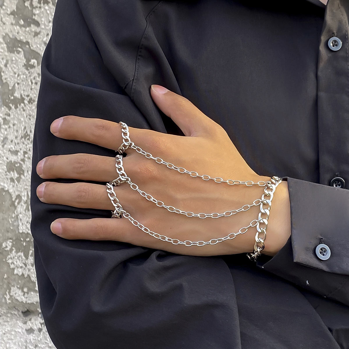 Vòng tay lắc tay kèm nhẫn titan không gỉ đặc biệt cá tính unisex