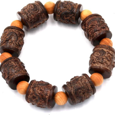 Vòng tay chuỗi hạt trụ rồng gỗ đàn hương TRNT5