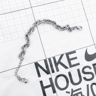 Lắc tay titan kim loại cá tính cho nam và nữ