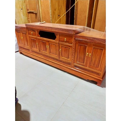 kệ tivi gỗ tự nhiên.  kt từ 1m đến 2m tư.