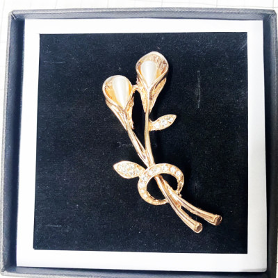 Cài áo hoa ngọc trai - cái áo nhỏ xinh - cài áo nữ nhỏ sang trọng