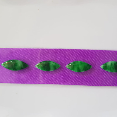  Bộ lắc hạt dưa mới rất đẹp đá cẩm thạch tự nhiên Size Dài 15mm x Ngang 6mm x dầy 2mm màu xanh lý sơn thủy bóng đậm đẹp sang Nữ lên lắc tay bằng vàng đeo rất đẹp luôn món quà tặng Mẹ, Vợ, người thân ý nghĩa ạ