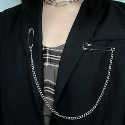 phụ kiện cài áo cá tính 