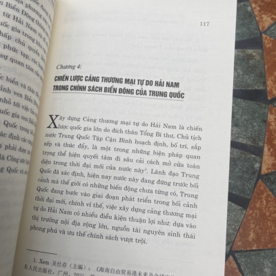 BIỂN ĐÔNG TRONG TẦM NHÌN CHIẾN LƯỢC CỦA TRUNG QUỐC 10 năm nhìn lại (2012 – 2022) Từ chính sách đến thực thi - Bùi Thị Thu Hiền  - NXB Chính trị Quốc gia Sự thật (Bìa mềm)