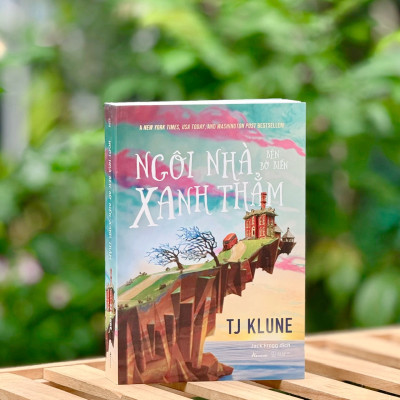 Sách - Ngôi nhà bên bờ biển xanh thẳm (AZ Việt Nam) - Bìa mềm - 640 trang