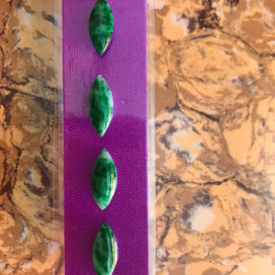 BỘ TRANG SỨC LẮC TAY MỚI KIỂU HẠT DƯA NHỎ 15MM X ĐK 6MM  ĐÁ CẨM THẠCH XANH SƠN THỦY BÓNG TỰ NHIÊN ĐẬM ĐẸP  NỮ LÀM LẮC TAY VÀNG ĐEO ĐẸP VÀ SANG LẮM Ạ