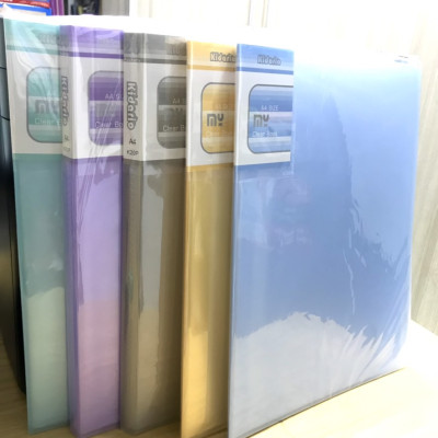 Bìa A4 20 Lá Nhựa Trong Kidario K20P-Giao Mẫu Ngẫu Nhiên