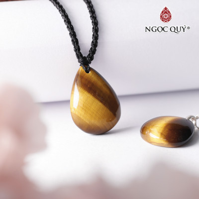 Mặt dây chuyền hình giọt nước đá mắt hổ vàng nâu 26x20x8mm mệnh thổ, kim - Ngọc Quý Gemstones