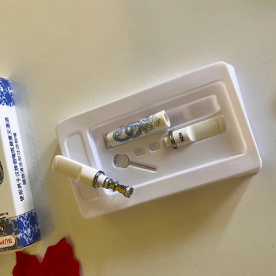 Hộp đầu L.o.c thนố¢ lá in hình Phụng Trắng Cao Cấp Cho Các Anh