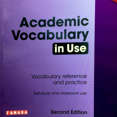 Academic Vocabulary in Use Edition with Answers Edition: Vocabulary Reference and Practice