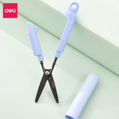 Kéo mini tiện lợi 105mm Deli - Có khóa an toàn - Xanh/ Hồng - 77761
