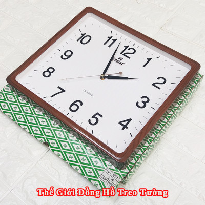 Đồng Hồ Treo Tường Cao Cấp EASTAR Viền NÂU Vân GỖ – Máy KIM TRÔI – Số Nổi 3D – Tặng Pin Maxell – BH 1 Năm