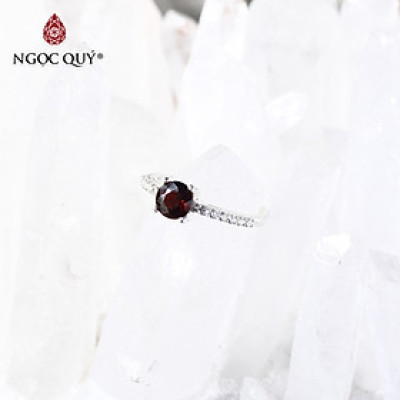 Nhẫn bạc nữ đá thiên nhiên - Ngọc Quý Gemstones - Garnet - Ni 18