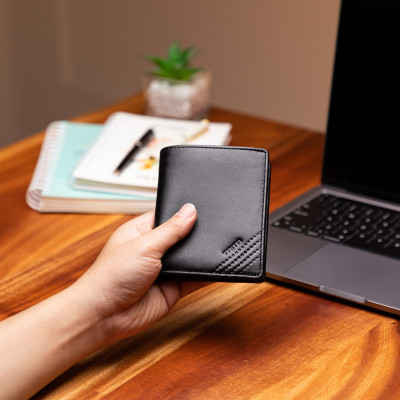 Ví nam da bò Trita ( Thời trang nam dáng đứng - Ví da RVN20 )