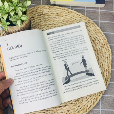 Sách- Sự Lôi Cuốn Của Content: Cách Viết Content Hay Tạo Ra Chuyển Đổi Tốt Mcbooks