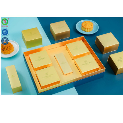 Hộp bánh trung thu cao cấp tráng gương 4 bánh 2 trứng 220g - Long Hưng - Thành Long 880g - Tặng 1 hộp trà - Việt Nam