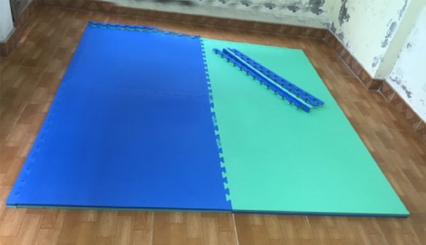 Thảm xốp tập võ EVA dày 3cm, thảm xốp ghép 1m*1m, thảm trải sàn cho phòng tập, CLB võ thuật hoặc kê lót nền khi lắp đặt máy tập thể dục cho gia đình hoặc phòng tập Gym.