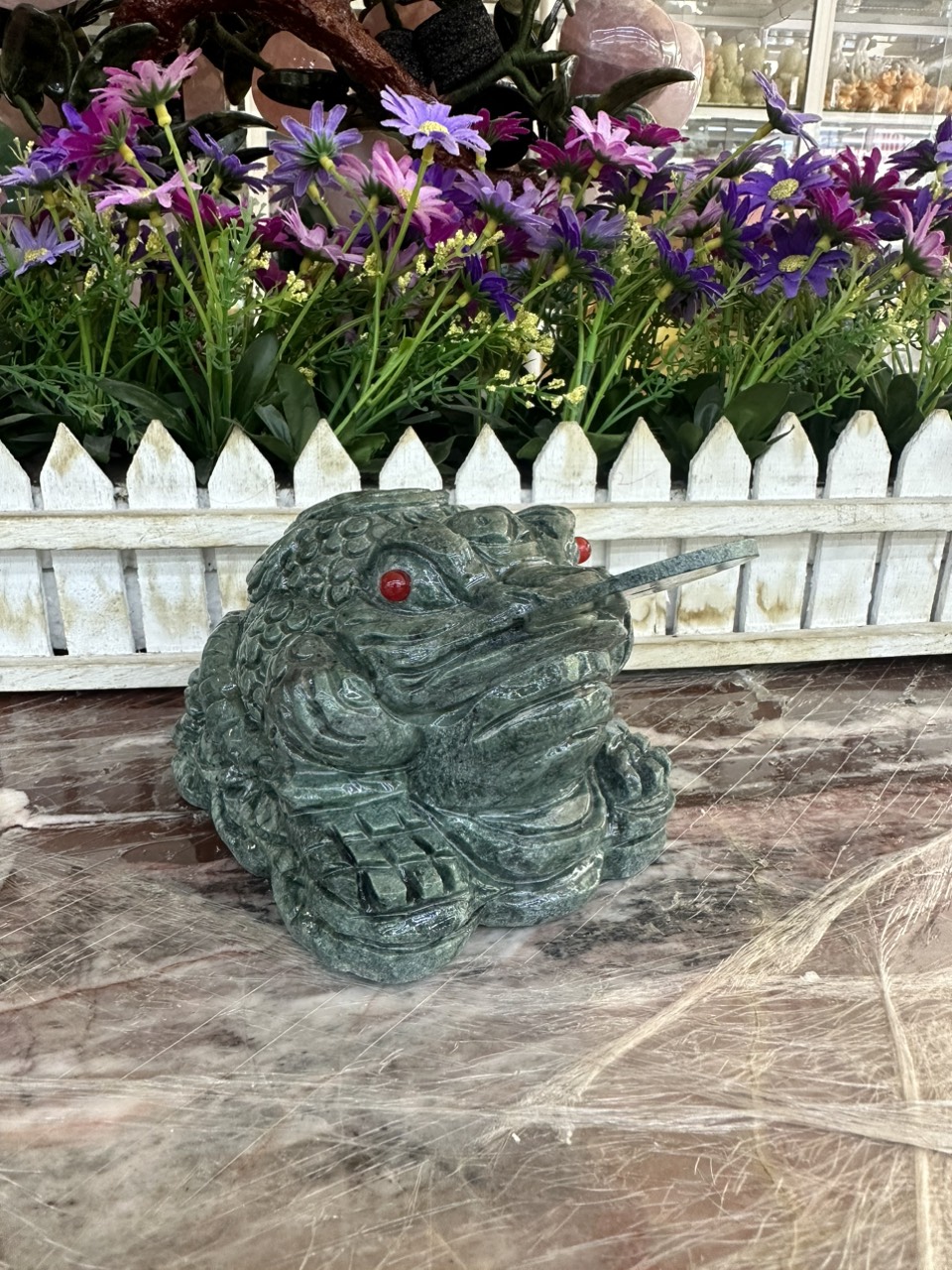 Tượng Cóc Ba Chân, Cóc Ngậm Tiền, Thiềm Thừ phong thủy chiêu tài lộc đá ngọc serpentine - Dài 15 cm