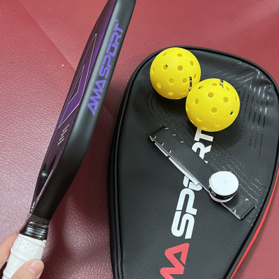 Bộ vợt pickleball AMA SPORT PP001 (gồm 1 vợt,2 bóng, cuốn cán,túi da) bề mặt sợi carbon dày 20mm cao cấp, diện tích mặt vợt rộng 198mm, trọng lượng 235g thích hợp cho người chơi tập luyện đến chuyên nghiệp