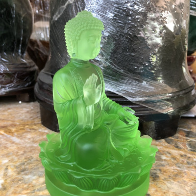 Tượng phật A Di Đà ngồi đá lưu ly